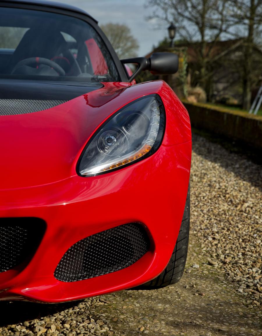 Детали экстерьера Lotus Elise Sprint 220 2017 года  (WW) (фото 34 из 40)